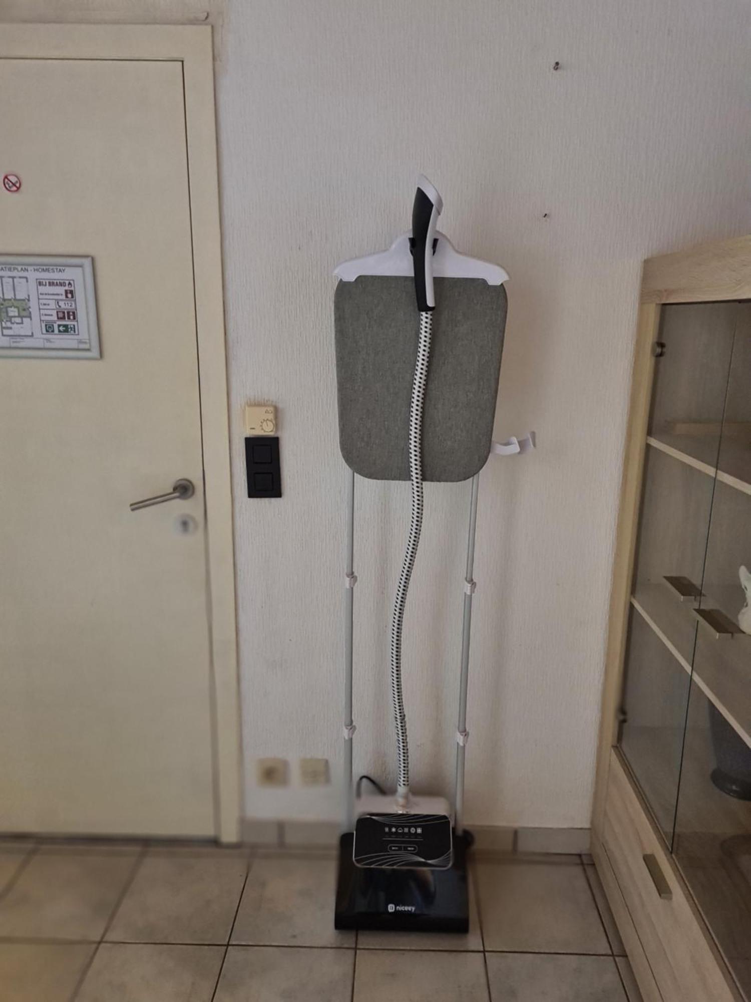 Homestay Gent-Merelbeke Self Check-In Service Melle Bilik gambar